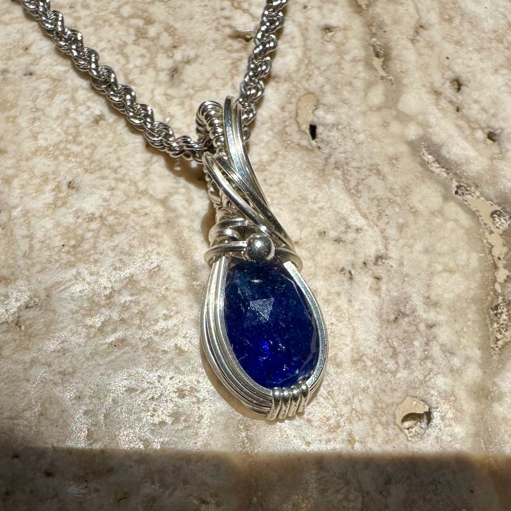 Sterling Silver Blue Sapphire Necklace Pendant - Picture 5 of 12